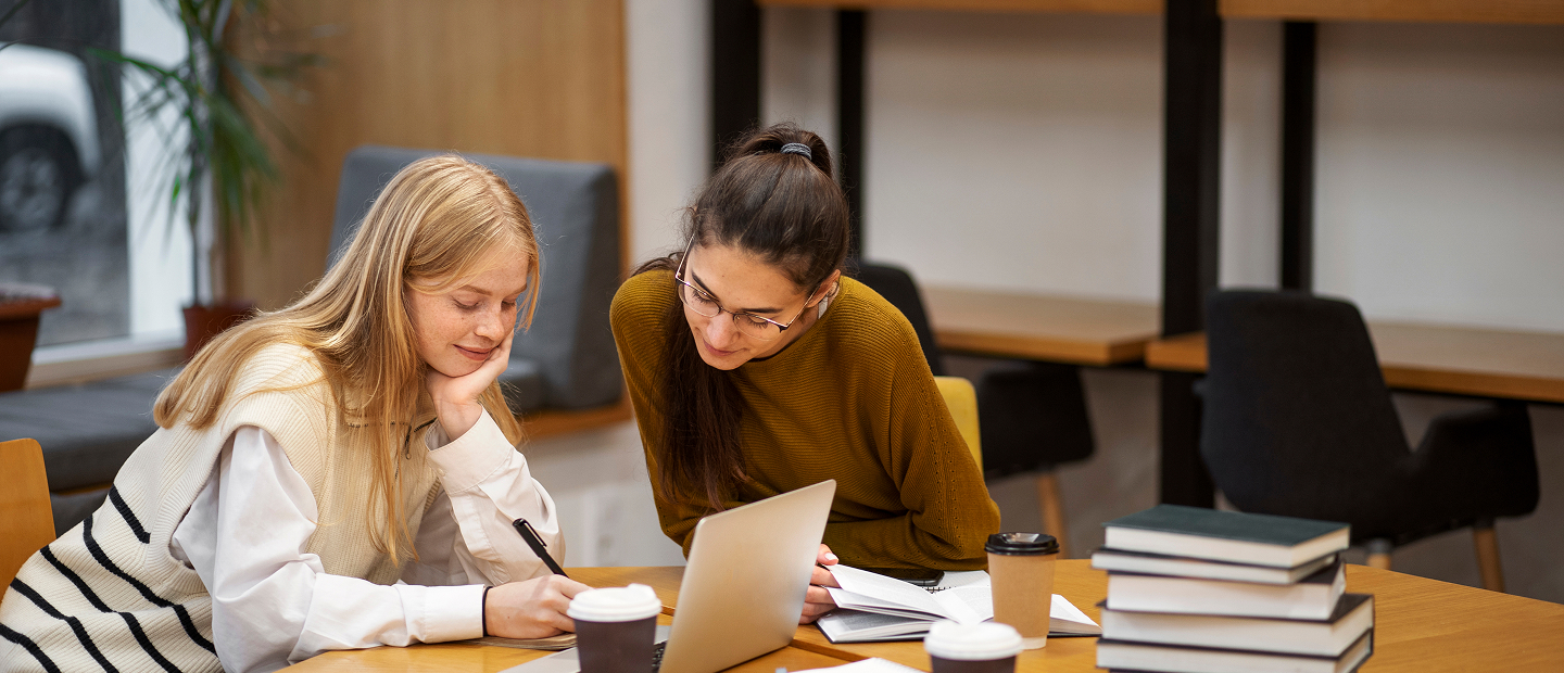 Chúng tôi làm việc như thế nào?